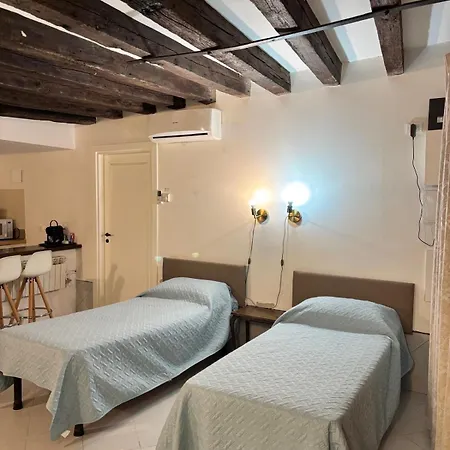 Apartment Rialto Duplex Venice